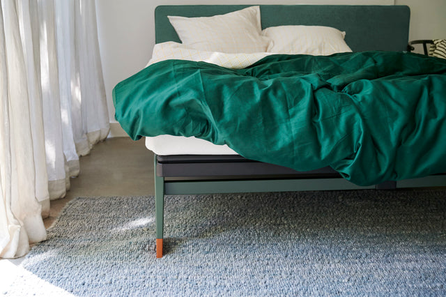 Original OUTLINE mit Matratze weiss & motorischer Smart Base 3M Unterfederung