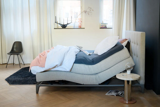Boxspringbett auping Criade - Square mit motorischer Smart Base 2M Unterfederung
